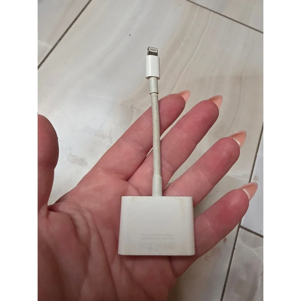 Apple Lightning Digital AV Adapter HDMI Model A1438 White for‎ iPhone iPad F3